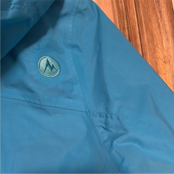 Marmot Women's Rain Jacket - Picture 3 of 4
